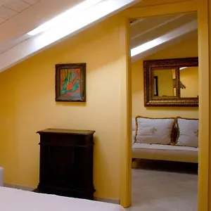 A Casa Dell'antiquario Bed & Breakfast